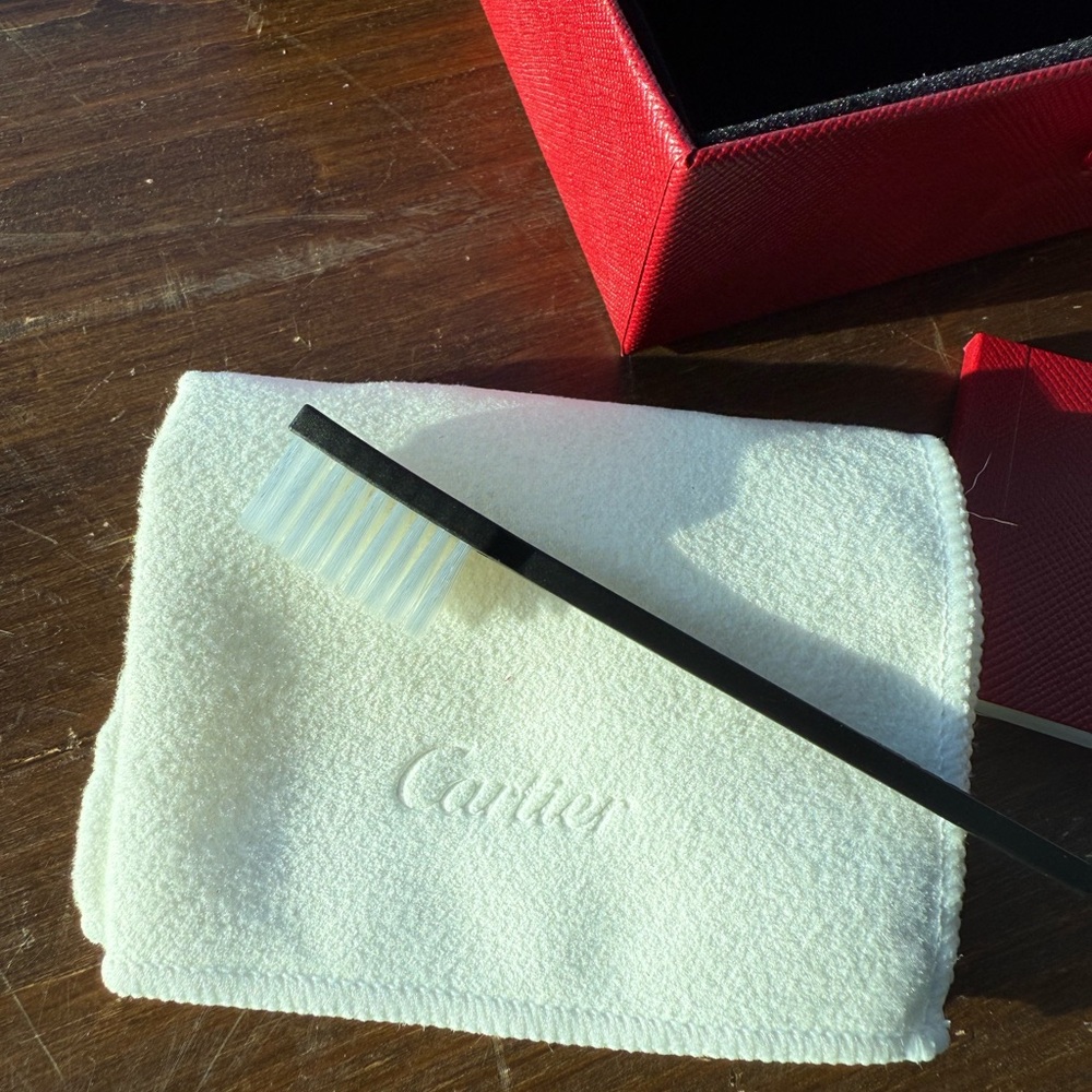 Cartier Cleaning Set - Picture 3 of 5